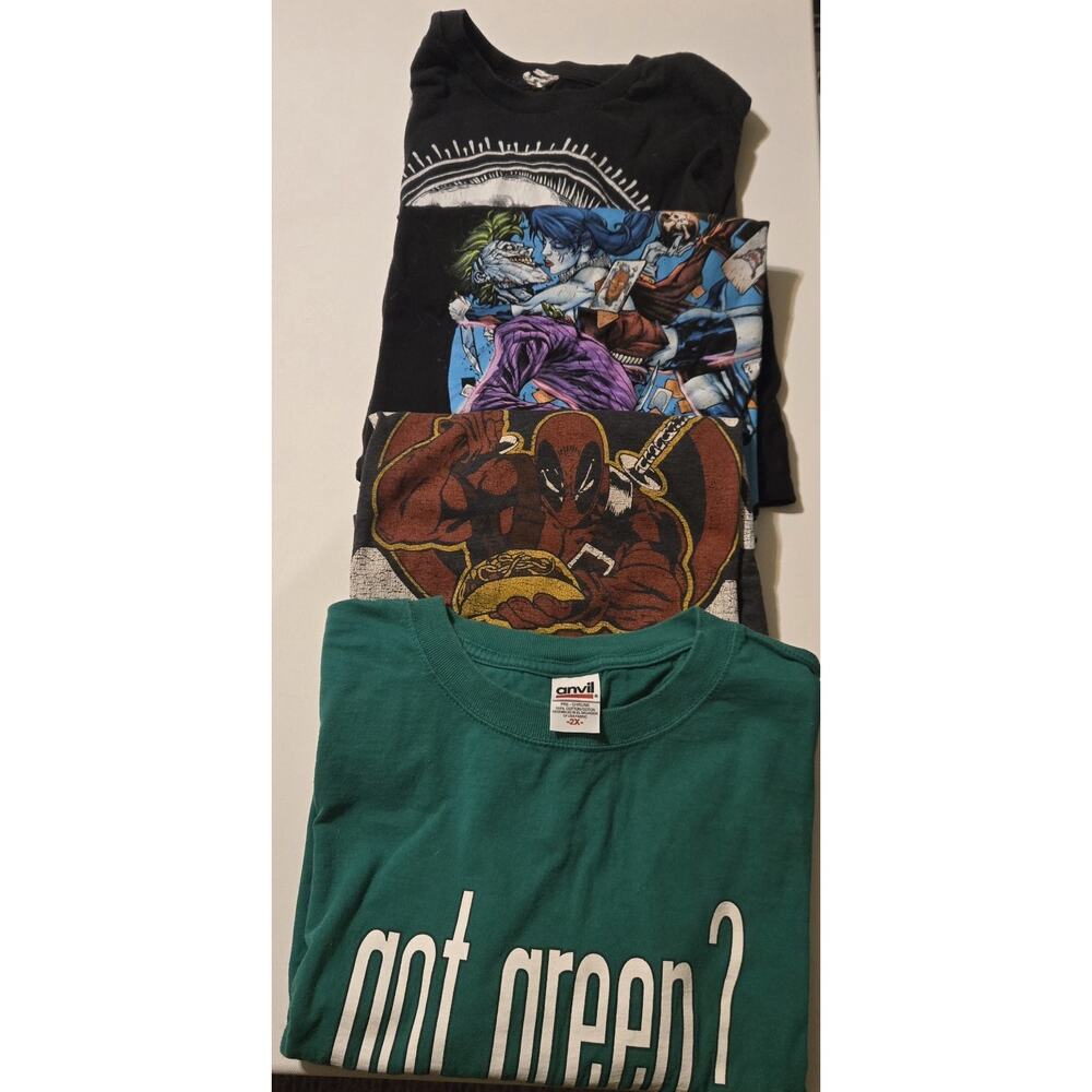 Lot of 4 Graphic Tees 2X XXL Marvel Deadpool Joker Harley Marilyn Monroe Green
